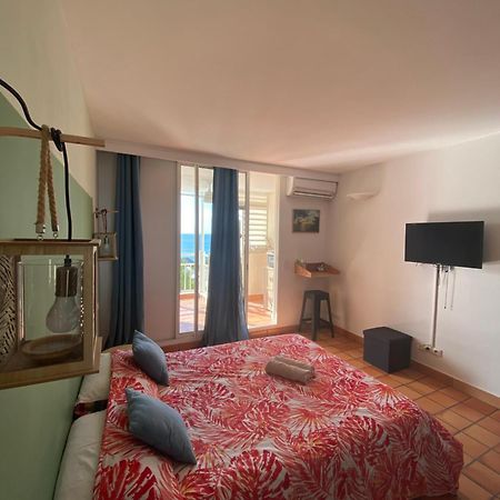 Studio Paisible Avec Piscine, Pas Loin De La Plage Ла-Трините Экстерьер фото
